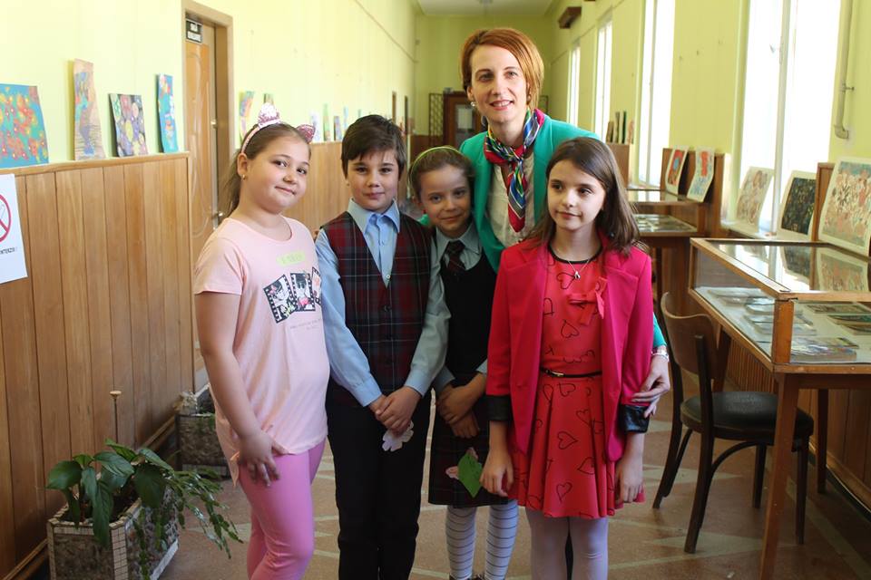 2 aprilie – Ziua Internationala a Cartii pentru Copii si Tineret. Trofeul micului cititor